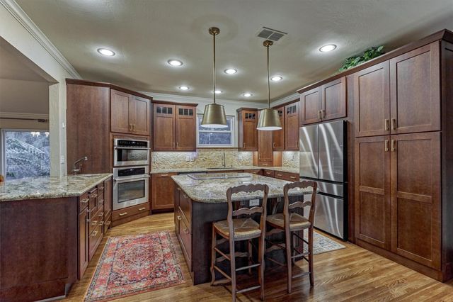 45 Doe Run Drive, The Woodlands, TX 77380