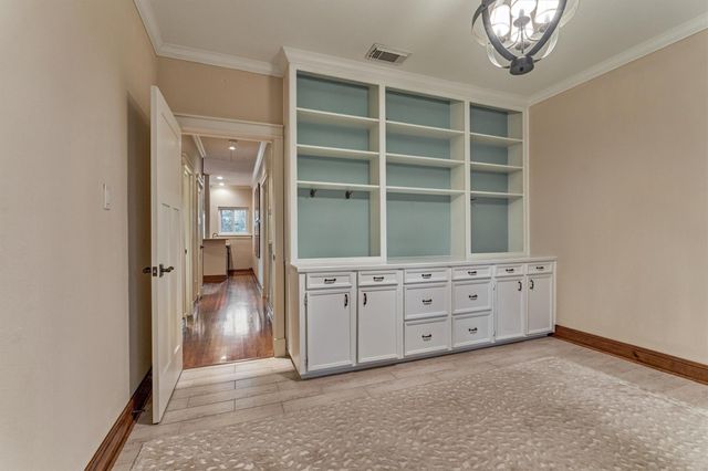 45 Doe Run Drive, The Woodlands, TX 77380