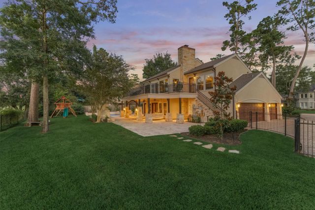 45 Doe Run Drive, The Woodlands, TX 77380
