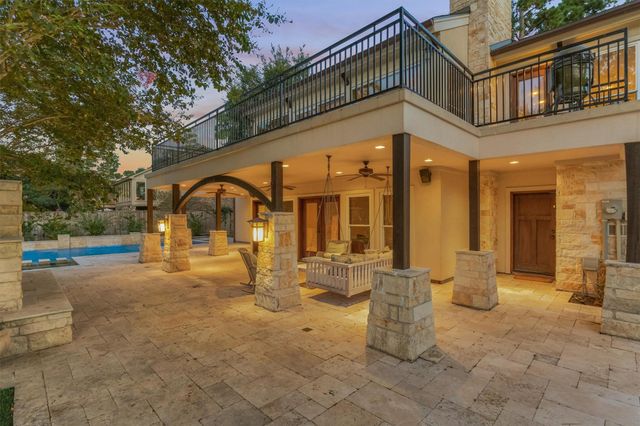 45 Doe Run Drive, The Woodlands, TX 77380