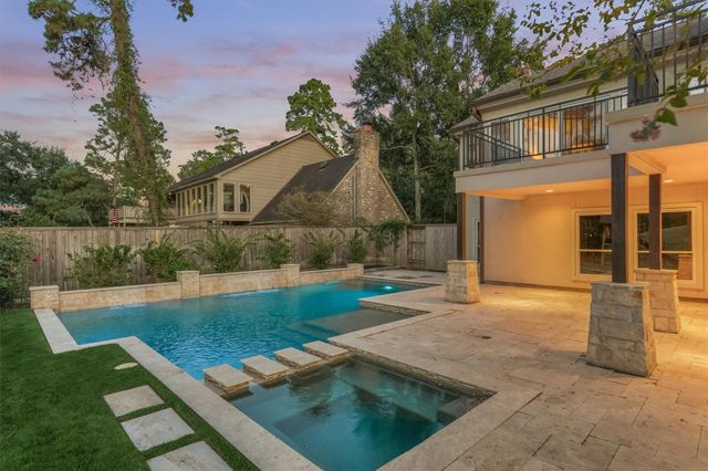 45 Doe Run Drive, The Woodlands, TX 77380