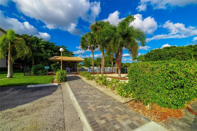 1902 Bermuda Circle, Coconut Creek, FL 33066