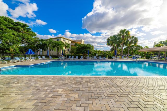1902 Bermuda Circle, Coconut Creek, FL 33066