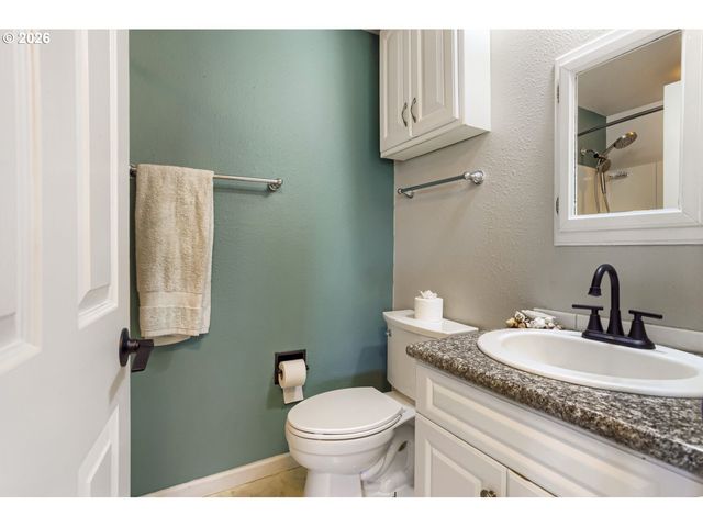 10715 Nw 23RD Ave, Vancouver, WA 98685
