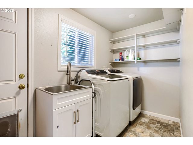 10715 Nw 23RD Ave, Vancouver, WA 98685