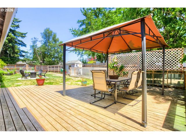 10715 Nw 23RD Ave, Vancouver, WA 98685