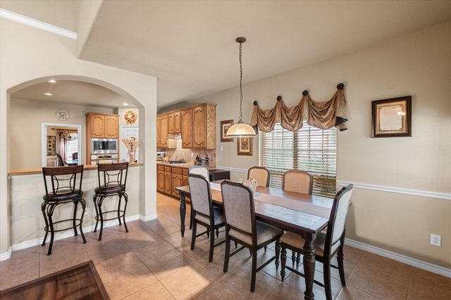 628 Hammond Drive, Mansfield, TX 76063