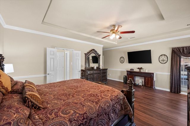 628 Hammond Drive, Mansfield, TX 76063
