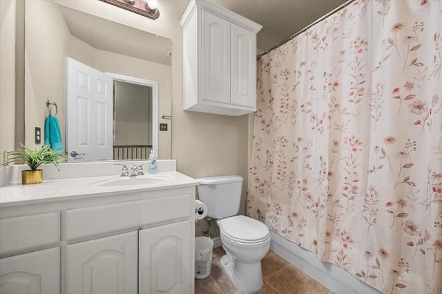 628 Hammond Drive, Mansfield, TX 76063