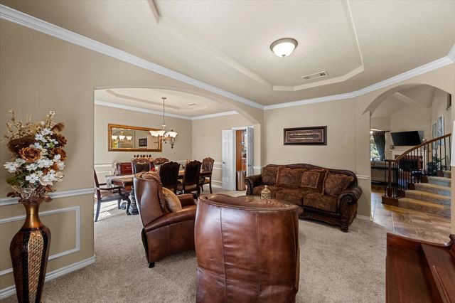 628 Hammond Drive, Mansfield, TX 76063
