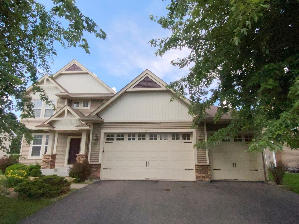 7347 Mackenzie Avenue NE, Elk River, MN 55330