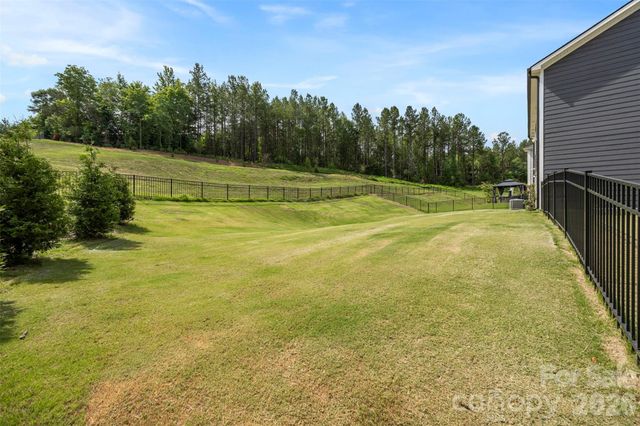 152 Lancashire Court, Denver, NC 28037