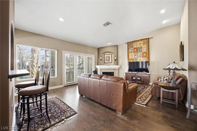 5412 Harmony Green Drive 201, Las Vegas, NV 89149