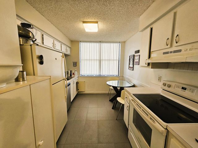 2255 Lindell Boulevard 4511, Delray Beach, FL 33444