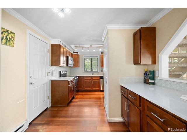 2408 S Victor St A, Aurora, CO 80014