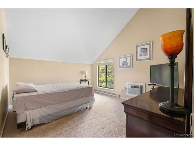 2408 S Victor St A, Aurora, CO 80014