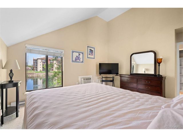 2408 S Victor St A, Aurora, CO 80014