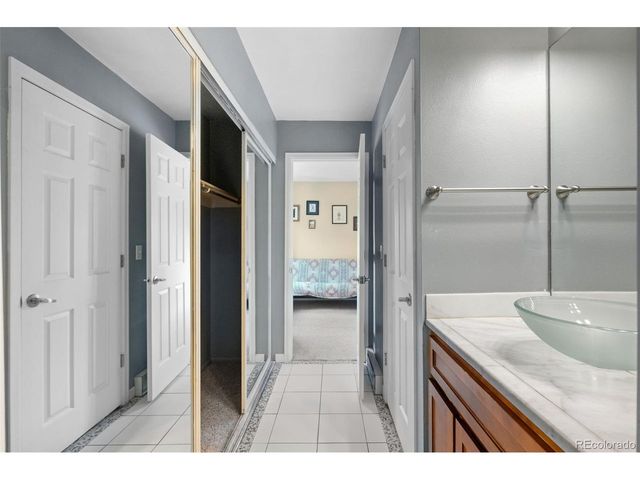 2408 S Victor St A, Aurora, CO 80014