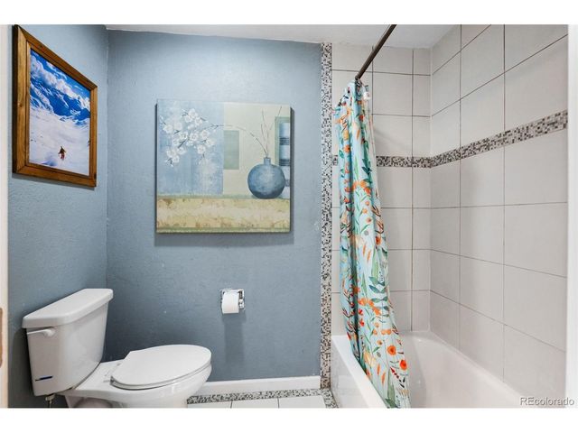 2408 S Victor St A, Aurora, CO 80014