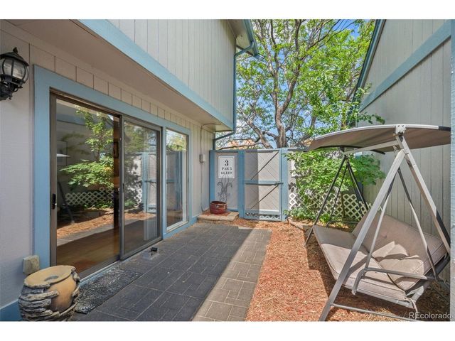 2408 S Victor St A, Aurora, CO 80014