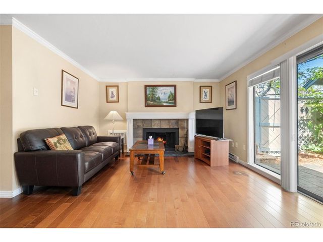 2408 S Victor St A, Aurora, CO 80014