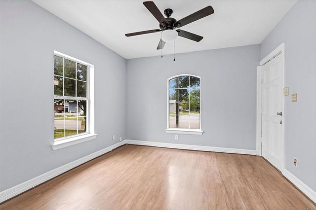 4522 Canal Street, Houston, TX 77011
