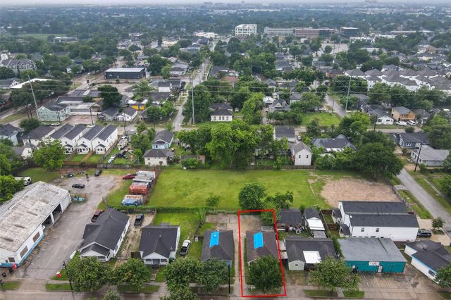 4522 Canal Street, Houston, TX 77011