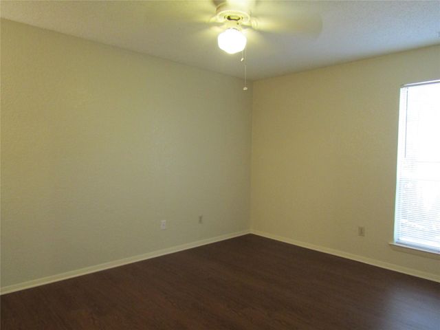 2112 Cedar Bend DR, Austin, TX 78758