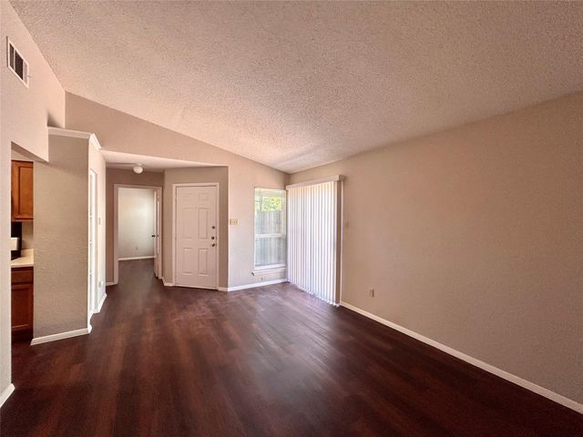 2112 Cedar Bend DR, Austin, TX 78758