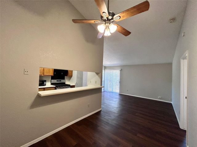 2112 Cedar Bend DR, Austin, TX 78758