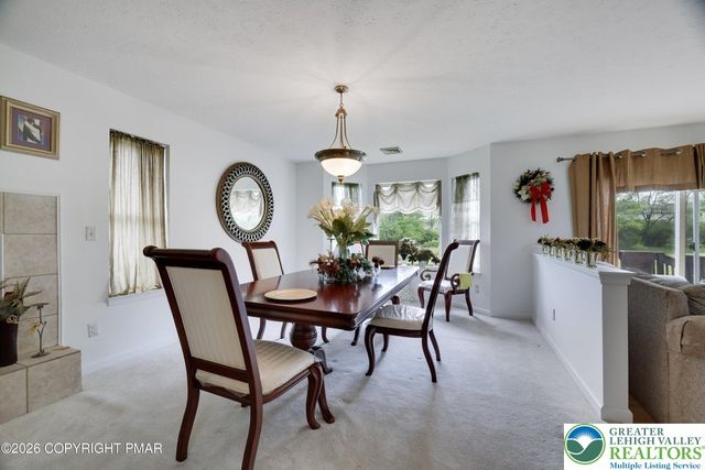 1149 Glade Drive South, Tunkhannock Twp, PA 18334