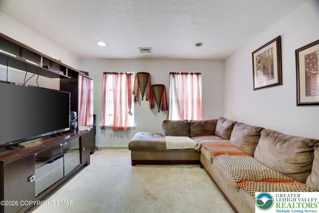 1149 Glade Drive South, Tunkhannock Twp, PA 18334