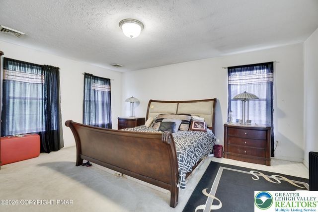 1149 Glade Drive South, Tunkhannock Twp, PA 18334