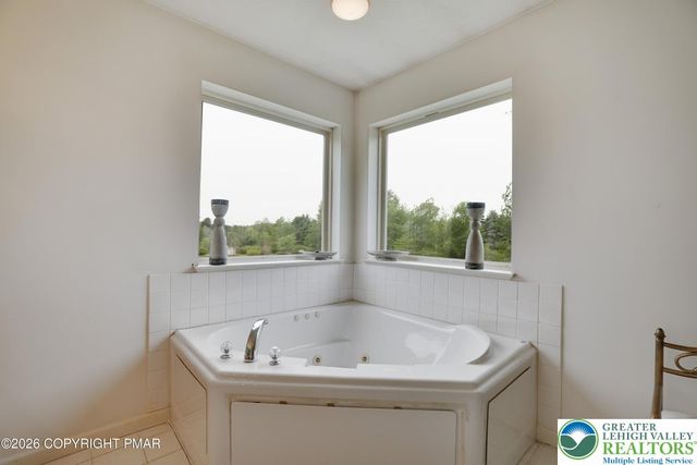 1149 Glade Drive South, Tunkhannock Twp, PA 18334