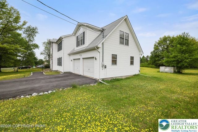 1149 Glade Drive South, Tunkhannock Twp, PA 18334