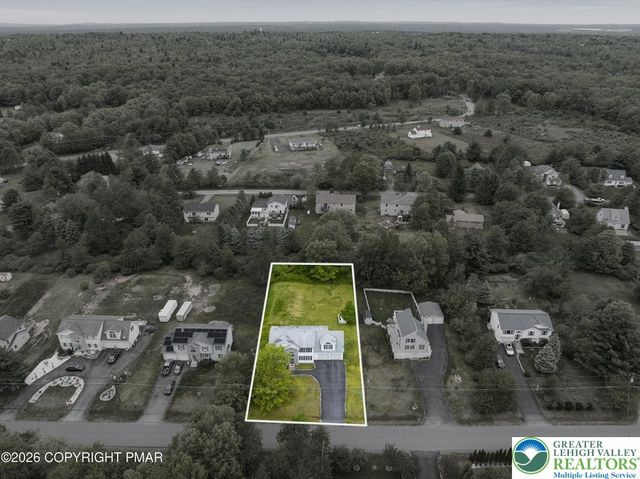 1149 Glade Drive South, Tunkhannock Twp, PA 18334