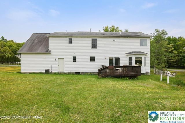 1149 Glade Drive South, Tunkhannock Twp, PA 18334
