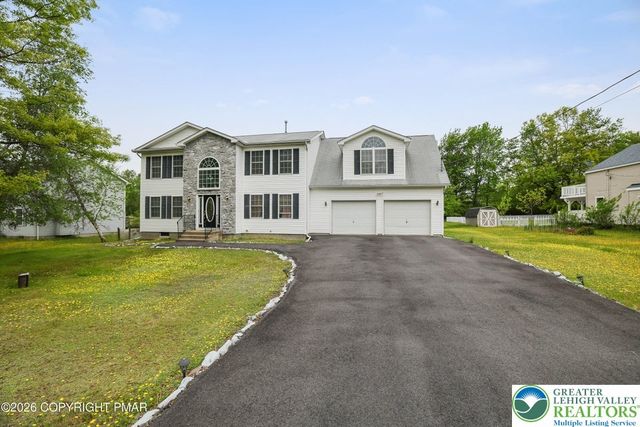 1149 Glade Drive South, Tunkhannock Twp, PA 18334