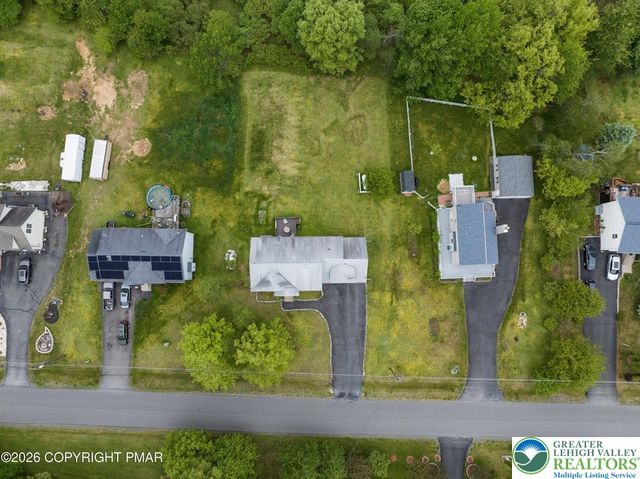 1149 Glade Drive South, Tunkhannock Twp, PA 18334