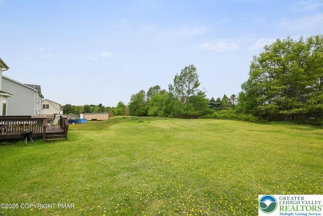 1149 Glade Drive South, Tunkhannock Twp, PA 18334