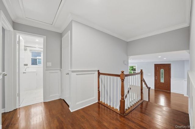 87 Woodlawn Avenue, New Rochelle, NY 10804