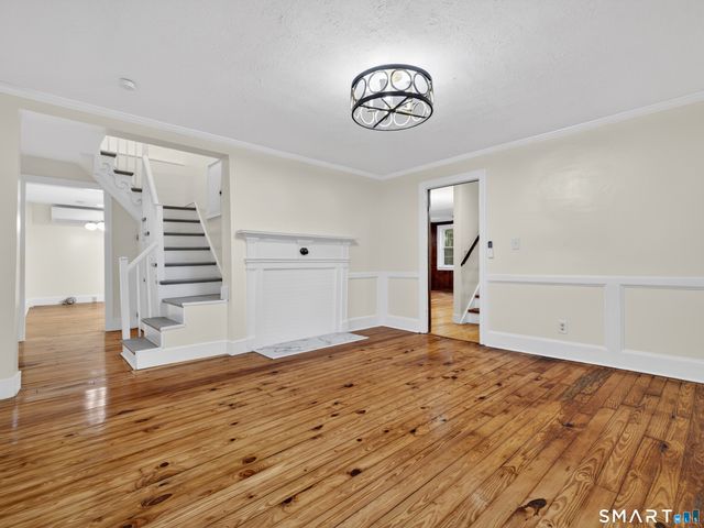 380 Main Street, Meriden, CT 06451