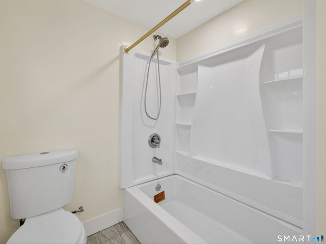 380 Main Street, Meriden, CT 06451