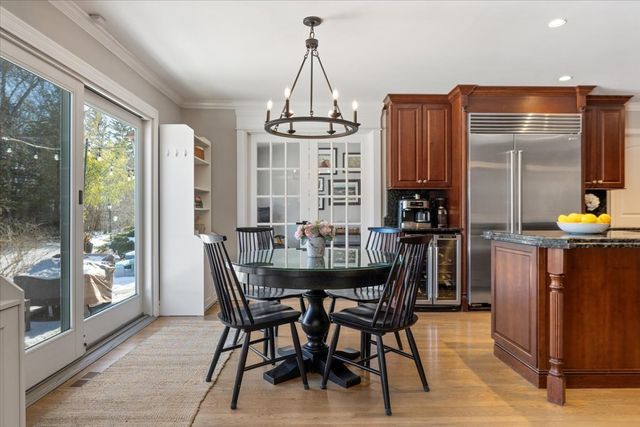 461 Clover Avenue, Lake Forest, IL 60045