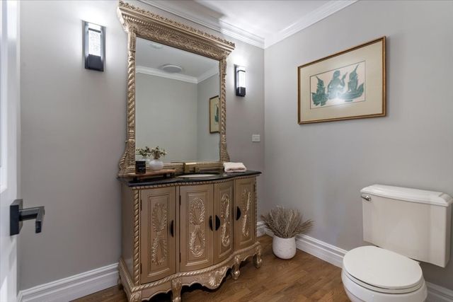 461 Clover Avenue, Lake Forest, IL 60045