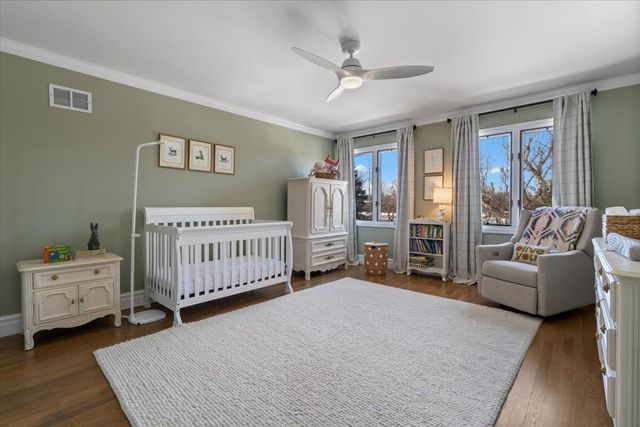 461 Clover Avenue, Lake Forest, IL 60045