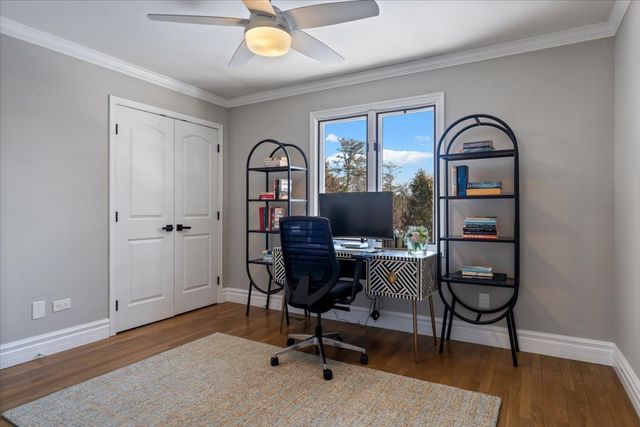 461 Clover Avenue, Lake Forest, IL 60045