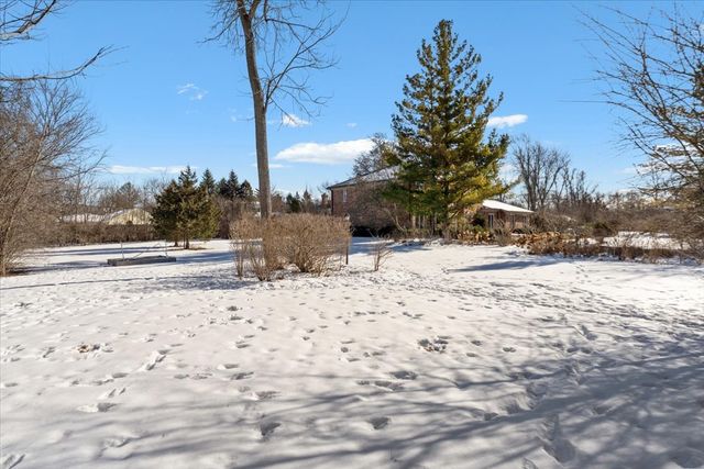 461 Clover Avenue, Lake Forest, IL 60045