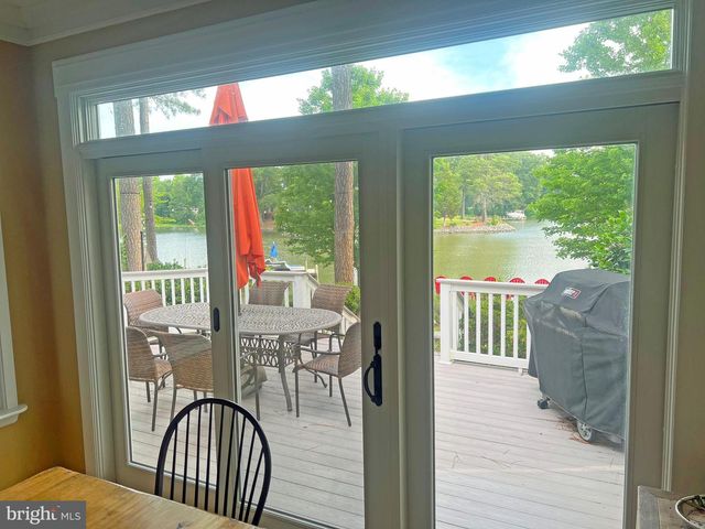 52 REEF CT, Montross, VA 22520