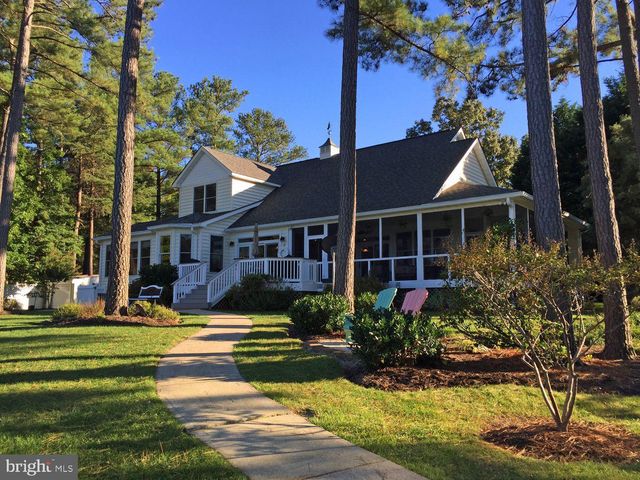 52 REEF CT, Montross, VA 22520
